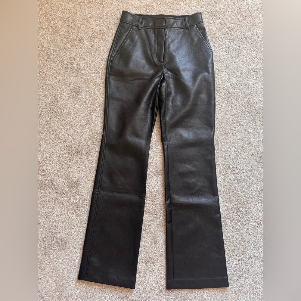 Aritzia Babaton Faux leather pants 0